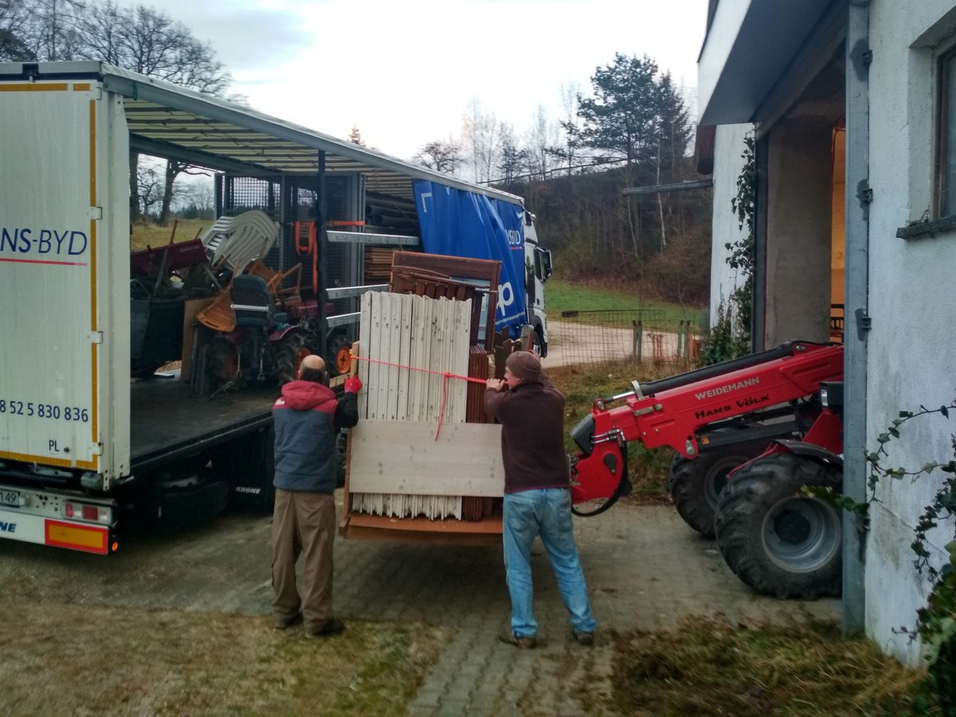 Packing the truck January 2020